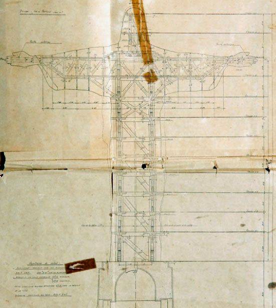 Le plan de la statue