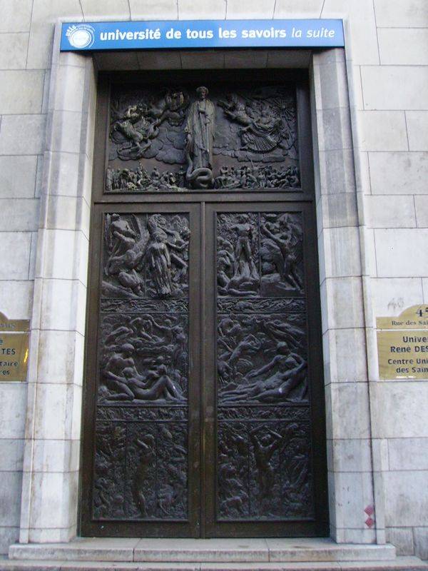 Porte de la faculté de médecine