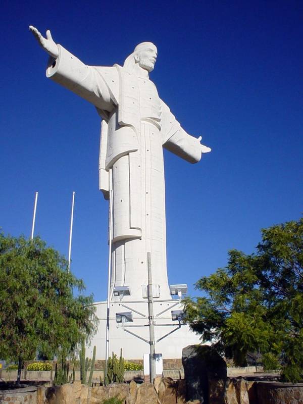 Cristo de la Concordia