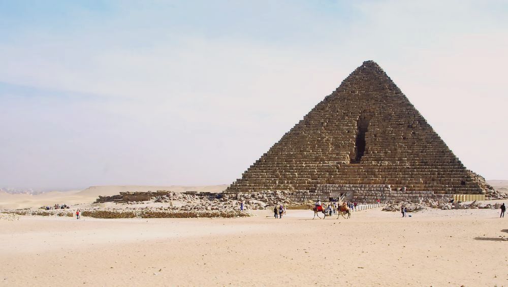 Entaille de la pyramide de Mykérinos (cliquez pour agrandir)