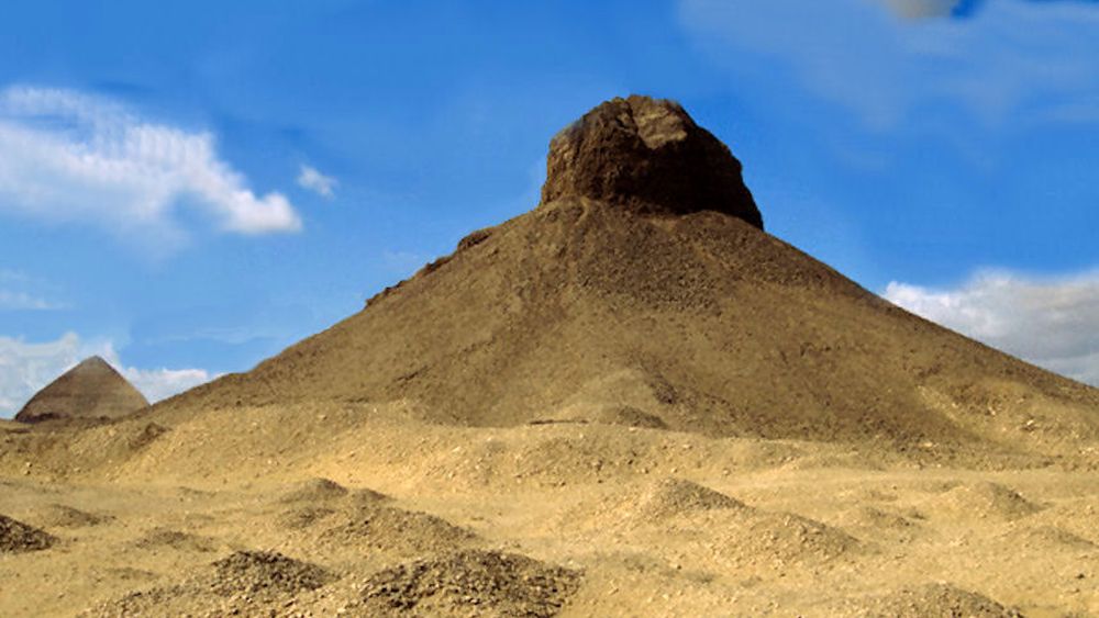 Pyramide d'Amenemhat II