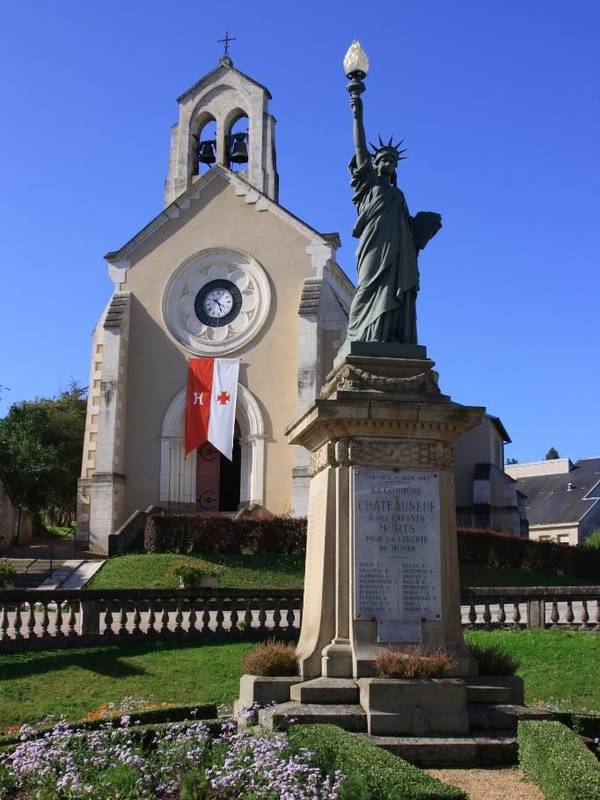 Réplique de Châteauneuf-la-Forêt