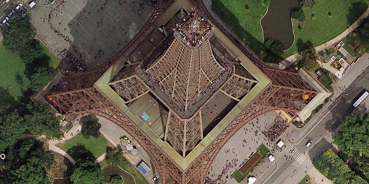 Vue aérienne de la tour Eiffel