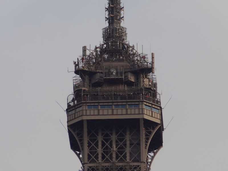 hauteur tour eiffel 3eme etage